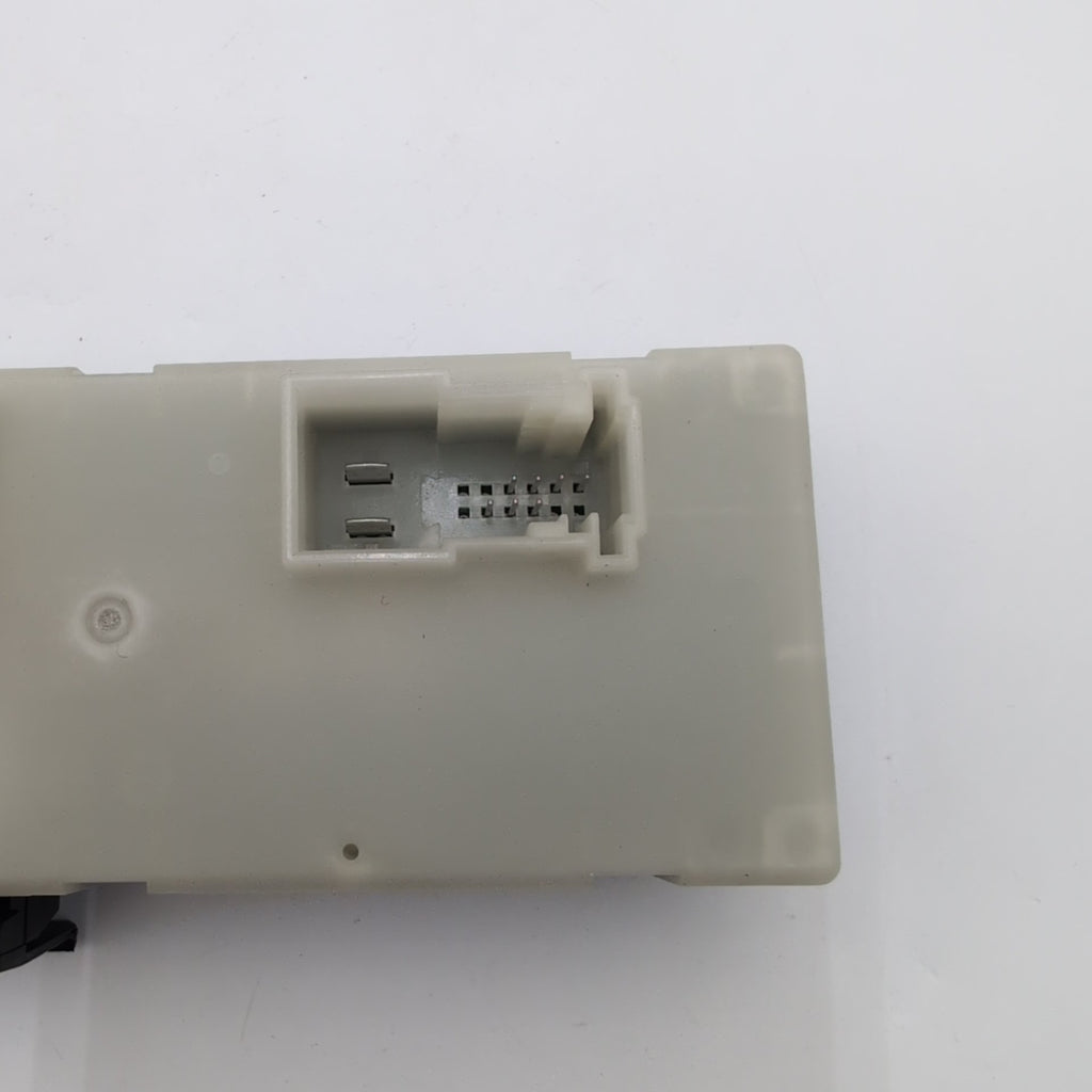 2021 - 2026 BMW G20 G26 G30 M3 X3 X6 X6M Rear Liftgate Trunk Lid Control Module