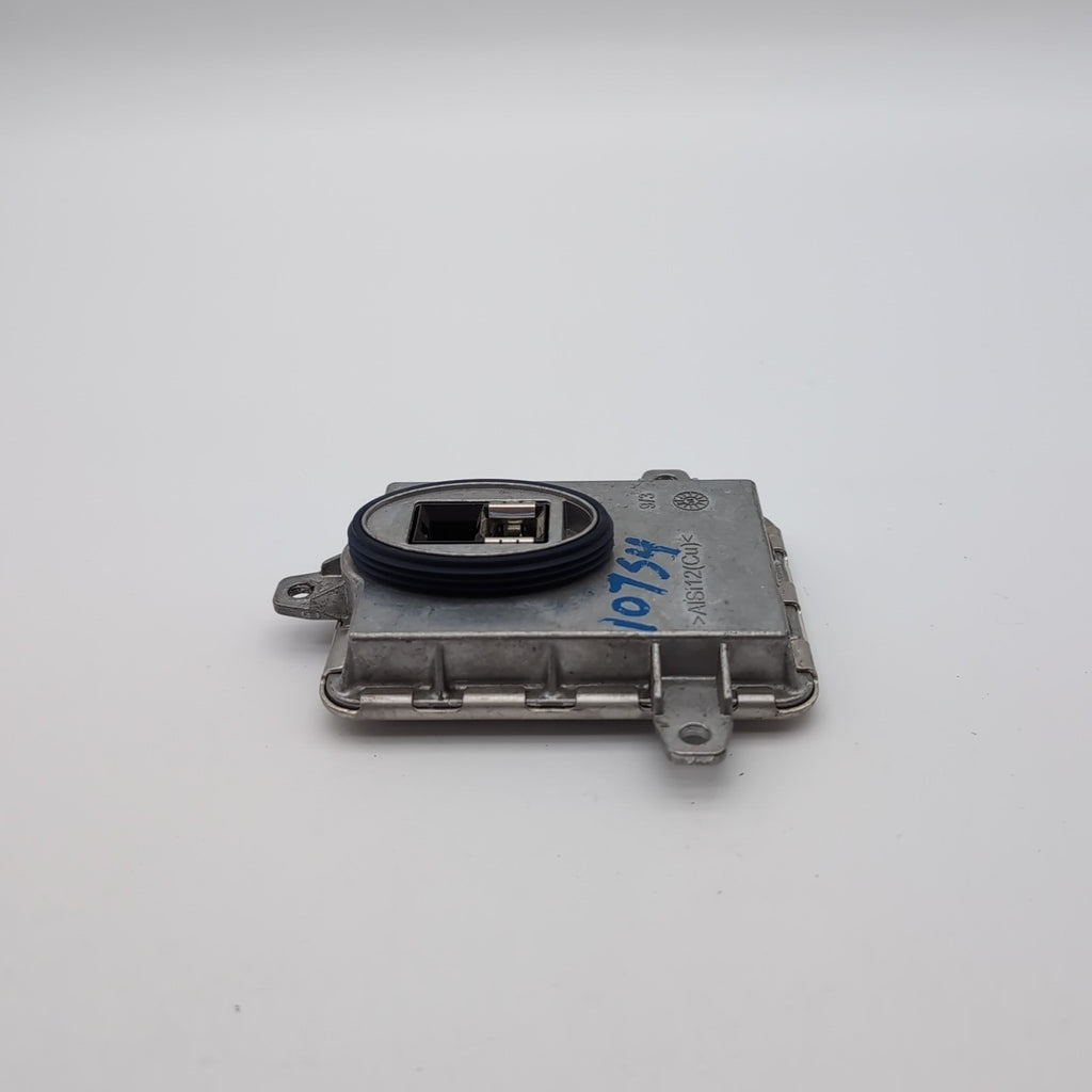 2014 2015 2016 BMW X6 F16 F15 F25 F30 F32 Headlight Xenon Control Module 7317408