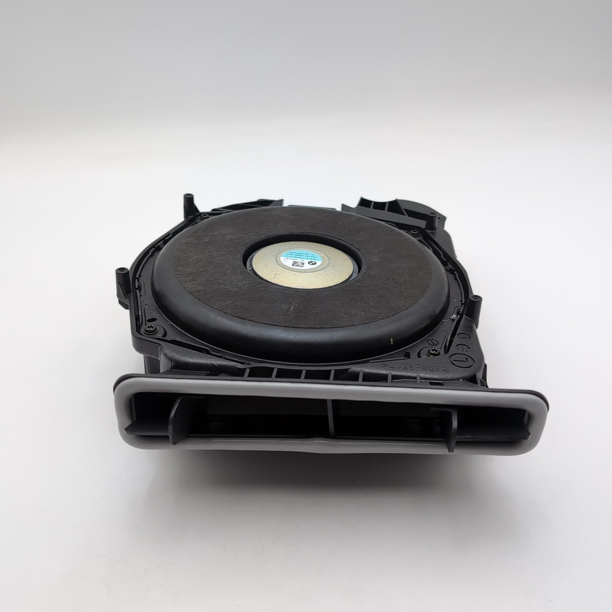 2024 2025 2026 BMW 530i 540i G60 Left Subwoofer Speaker 5AFAF87