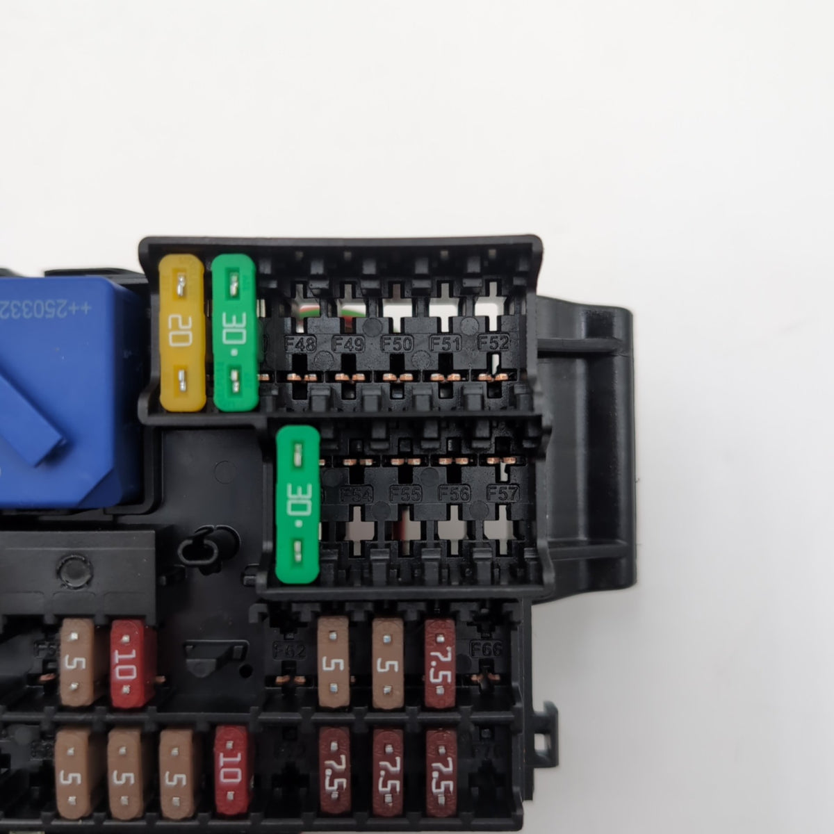 2022 - 2026 BMW 228i F74 X1 X2 iX B+ Positive Power Distribution Fuse Relay Box
