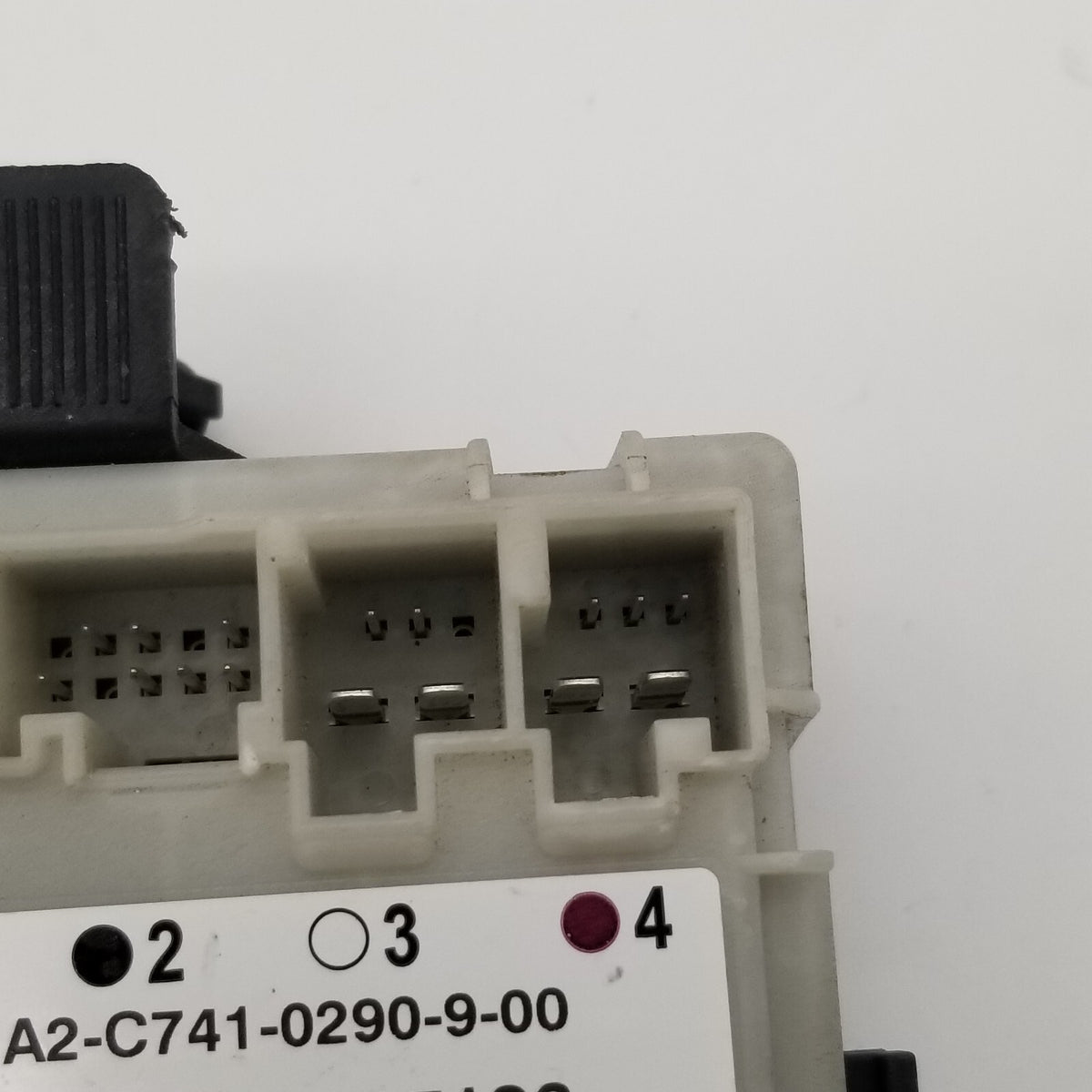 2017 2018 2019 Mercedes W213 E300 E400 Rear Left Side Door Control Module Unit