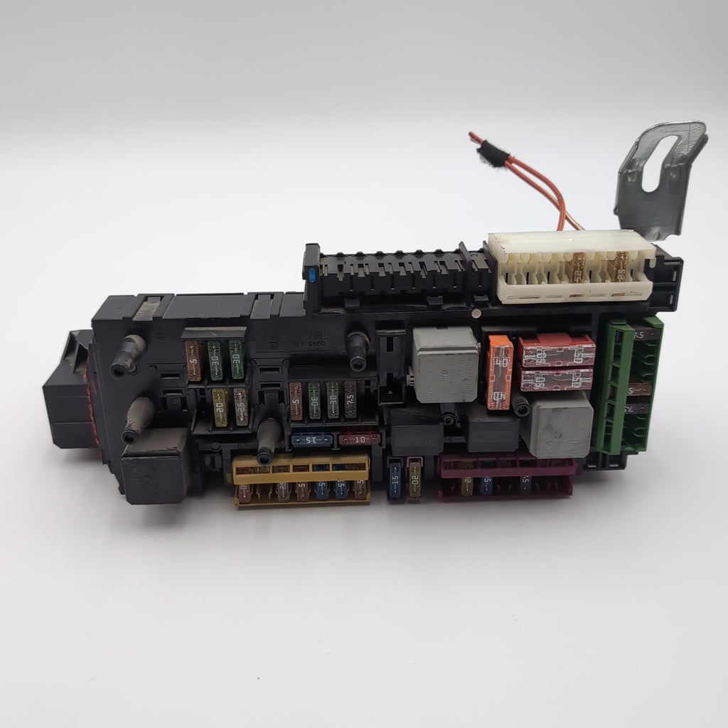 2010- 2018 Mercedes W212 E350 W218 CLS550 Rear SAM Fuse Box Relay Control Unit