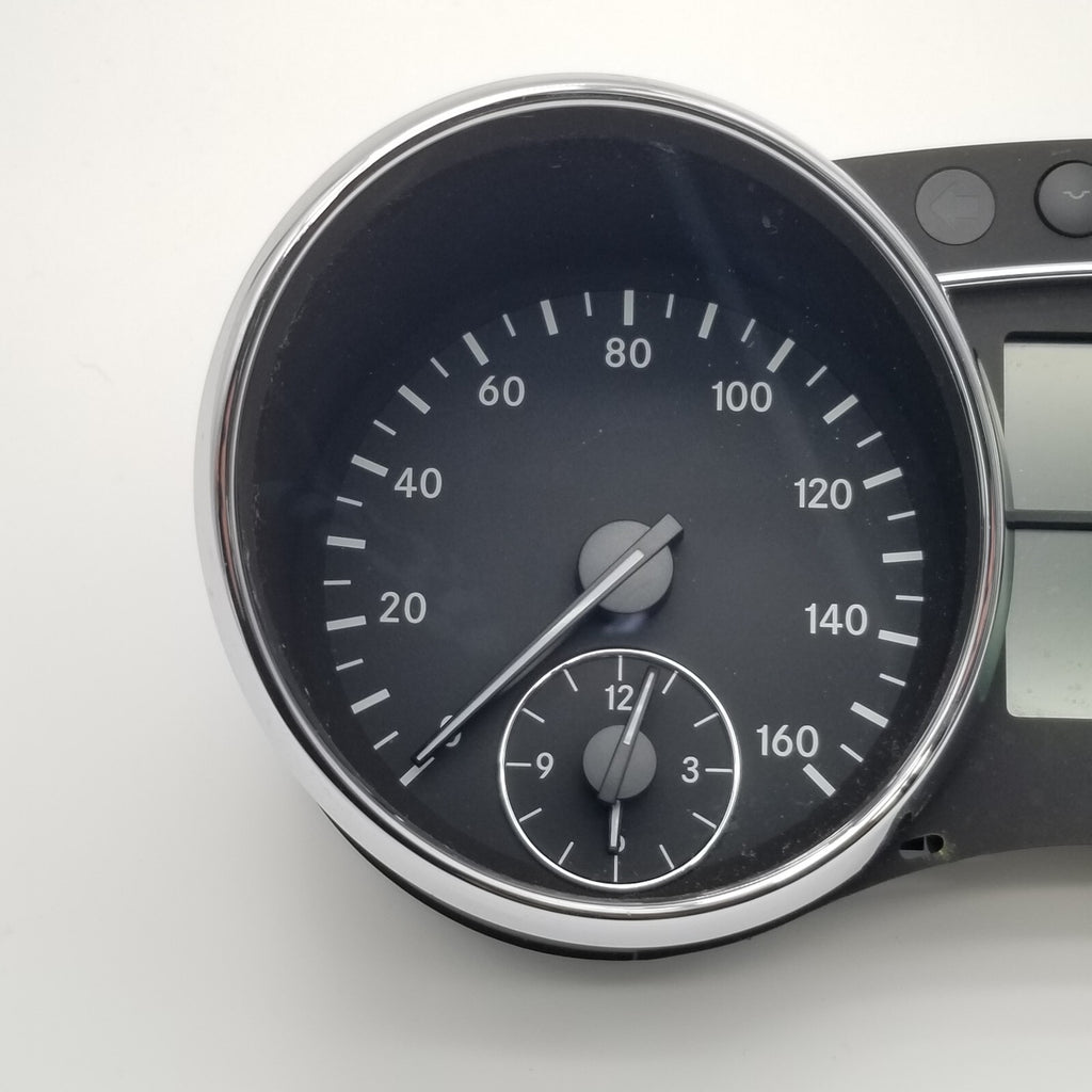2008 Mercedes W251 R350 Speedometer Instrument Cluster Gauge OEM UNKNOWN MILES