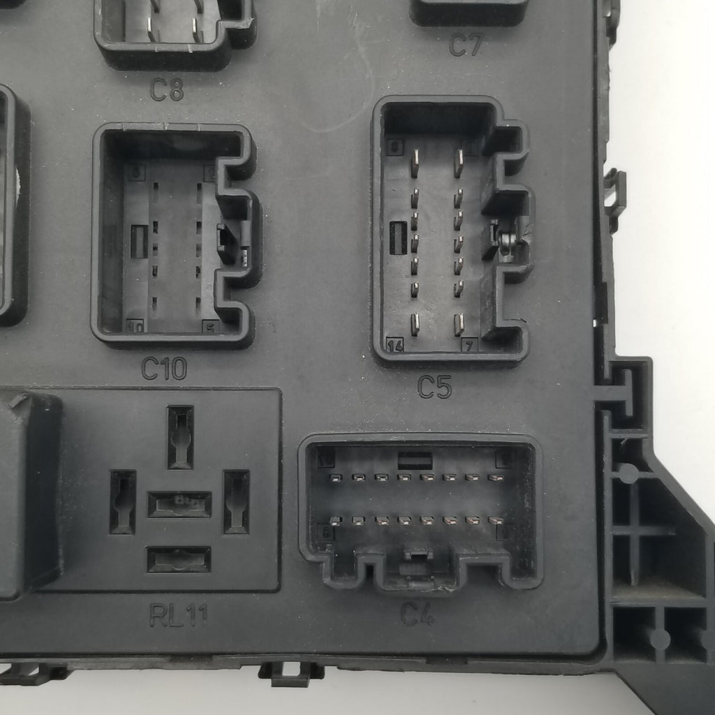 2003 2004 2005 2006 2007 2008 Jaguar X TYPE Fuse Box Under Dash 4X4314A073AE