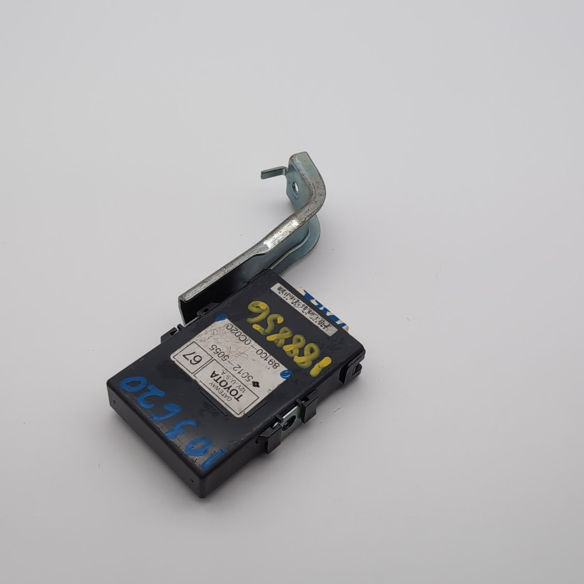 2014- 2018 Toyota Tundra Network Gateway Control Module 89100-0C020