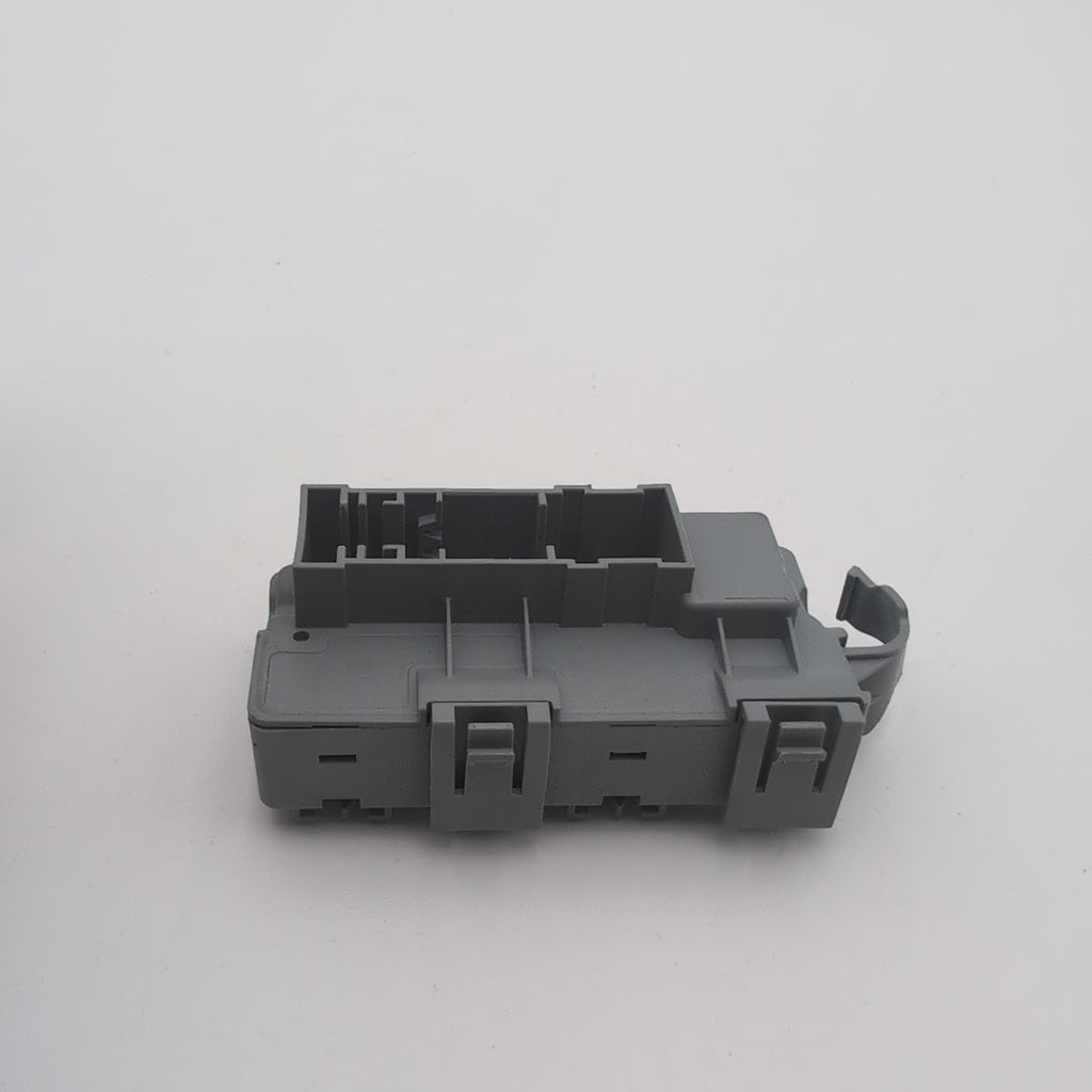 2022 - 2026 BMW F74 X1 X2 Mini Cooper Countryman Power Distribution LIN Module