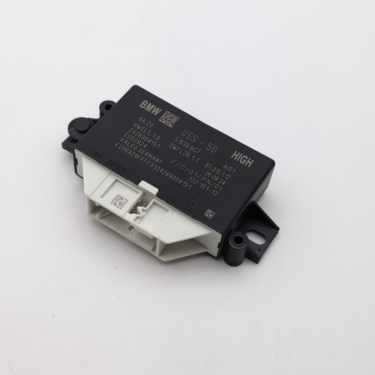 2023 - 2026 BMW G60 G70 X1 X2 X5 X7 USS Ultrasonic Parking Sensor Module