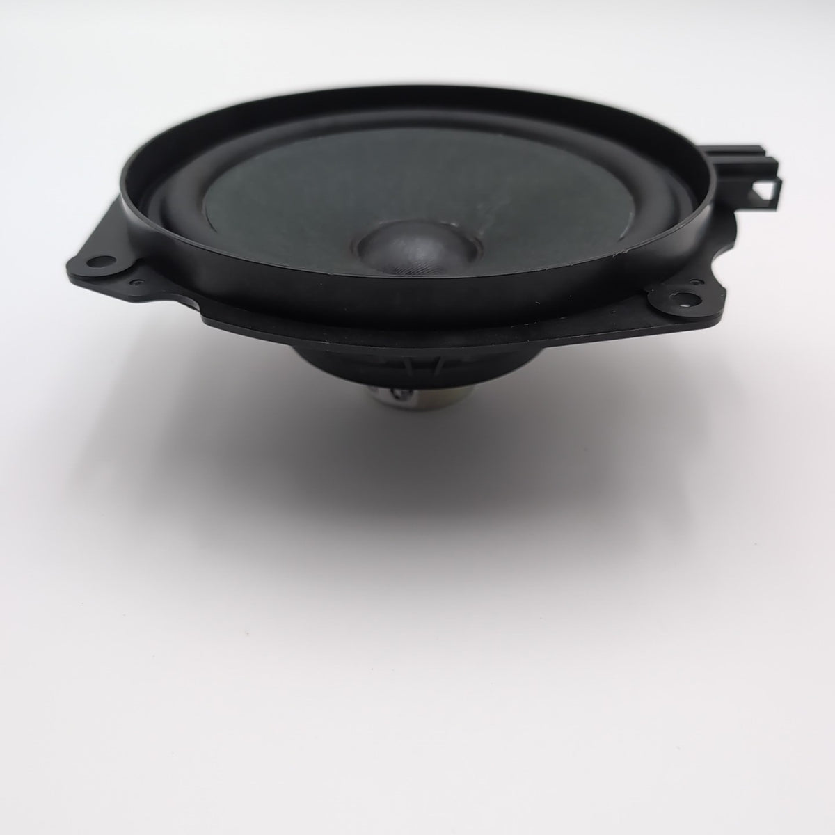 2014- 2021 BMW i3 I01 Front Woofer Audio Speaker OEM 8715684