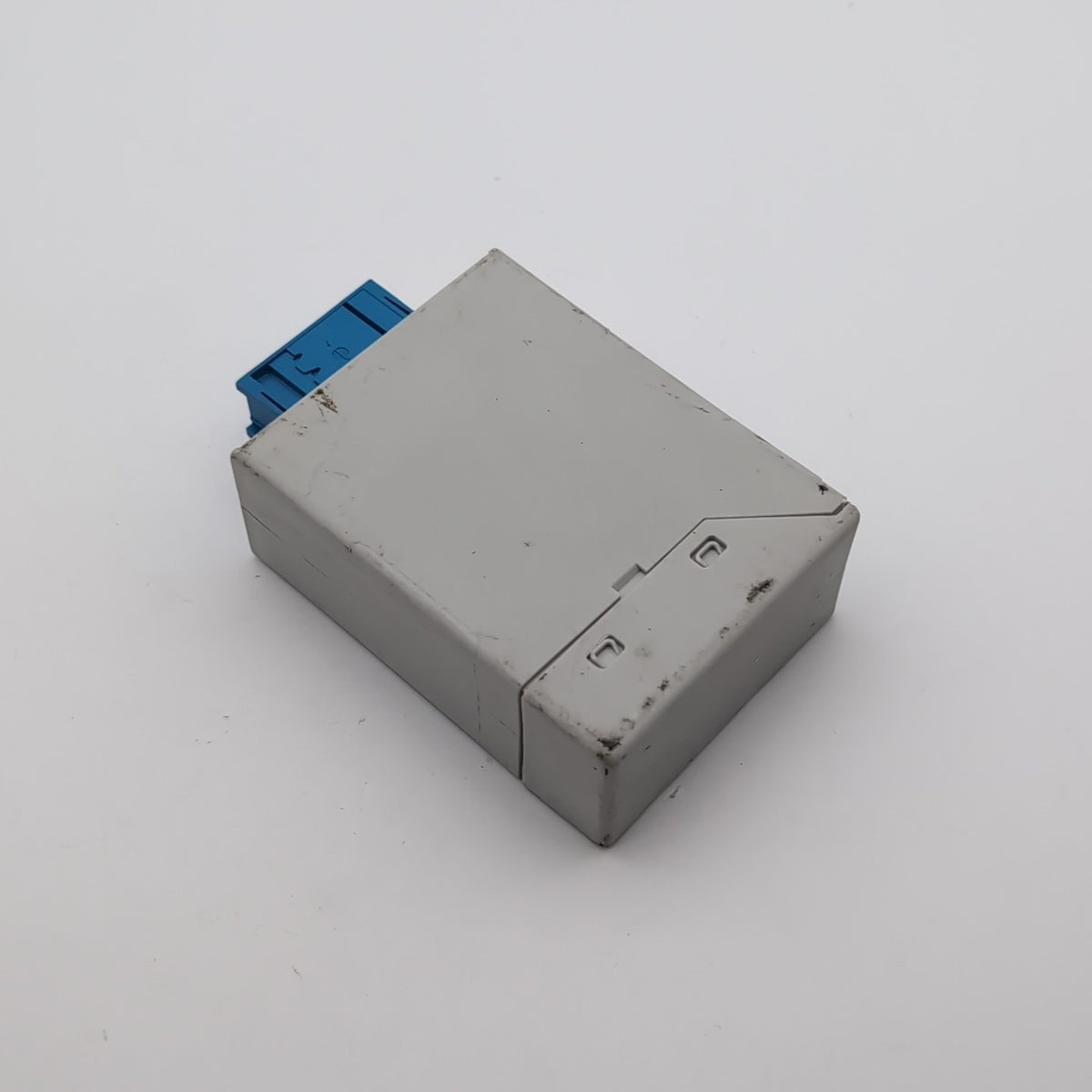 2007- 2010 BMW X5 E70 LEFT SIDE DASH VIDEO MULTIPLEXER MODULE 9175672
