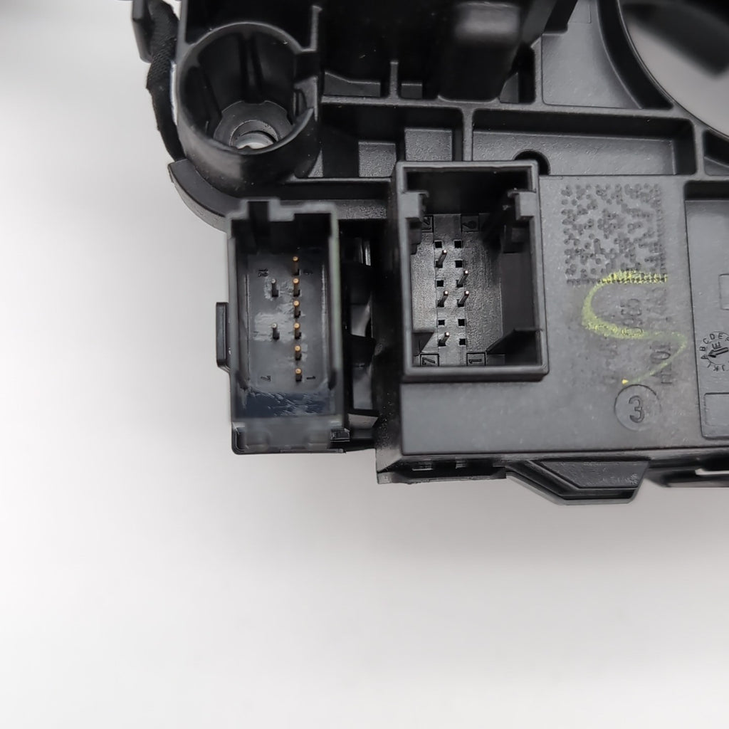 2021 - 2026 G20 G26 G06 G30 G22 G02 Steering Column Switch Cluster 5B4E795