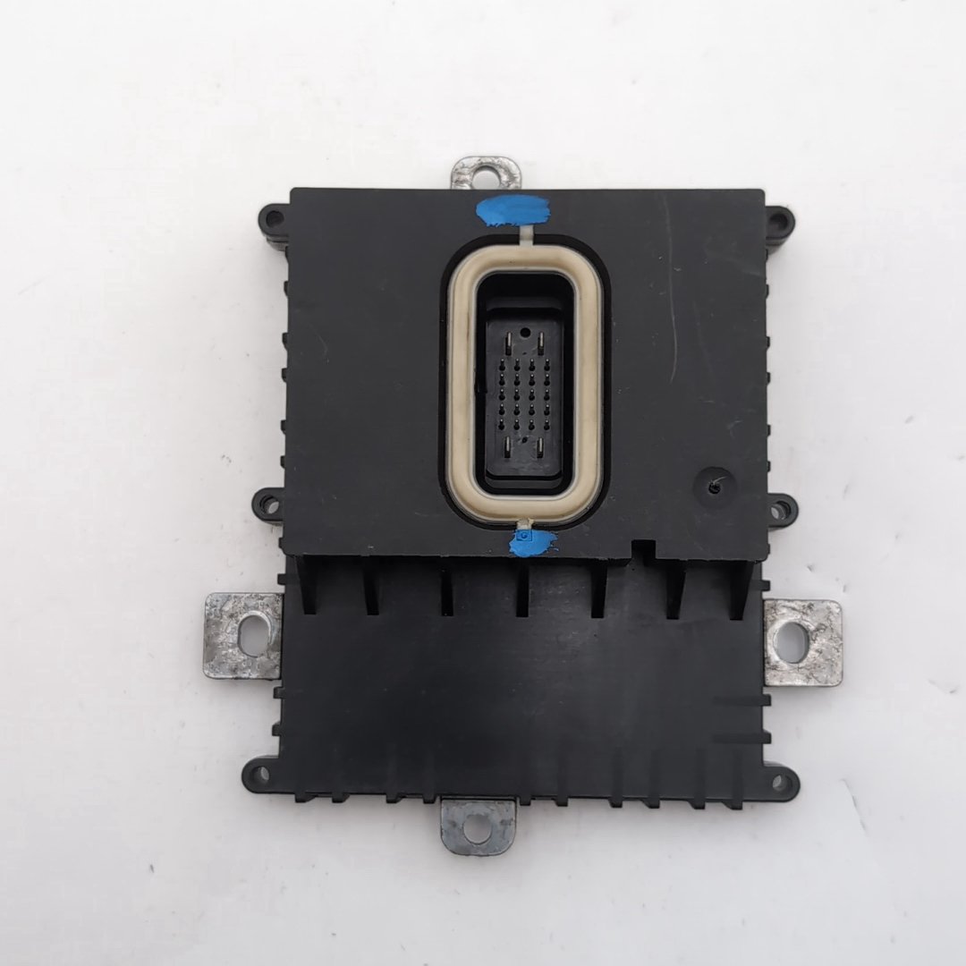 2010 2011 2012 Mercedes GLK350 Bi-Xenon Headlight Control Module A2048708326