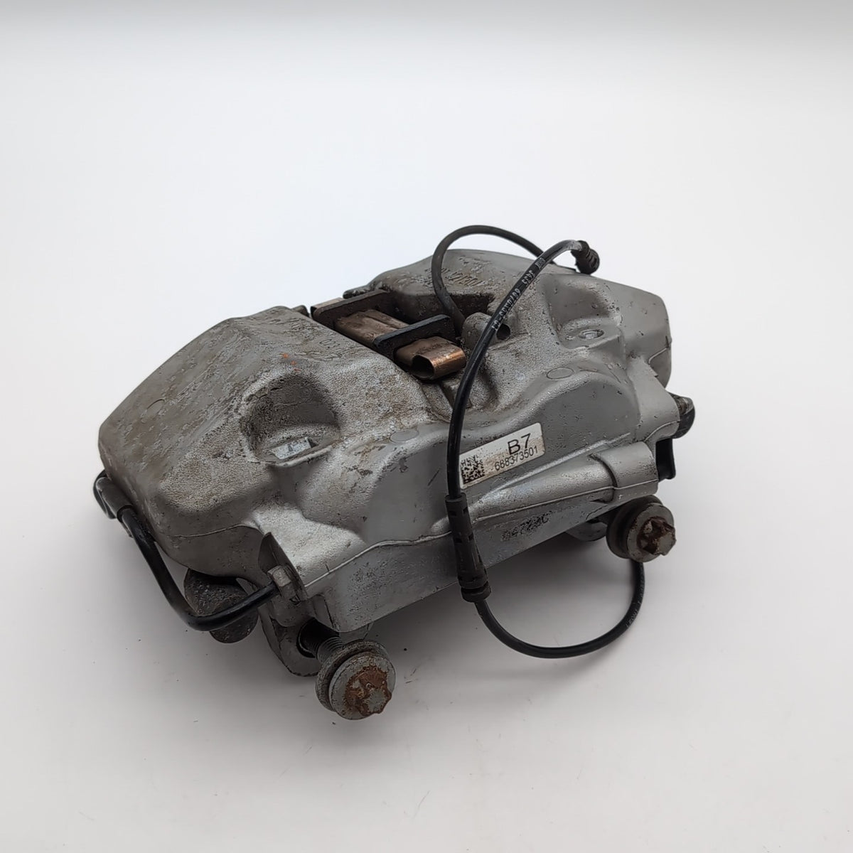 2017 - 2022 BMW 530i 540i G30 FRONT LEFT DRIVER SIDE BRAKE CALIPER OEM 6883735