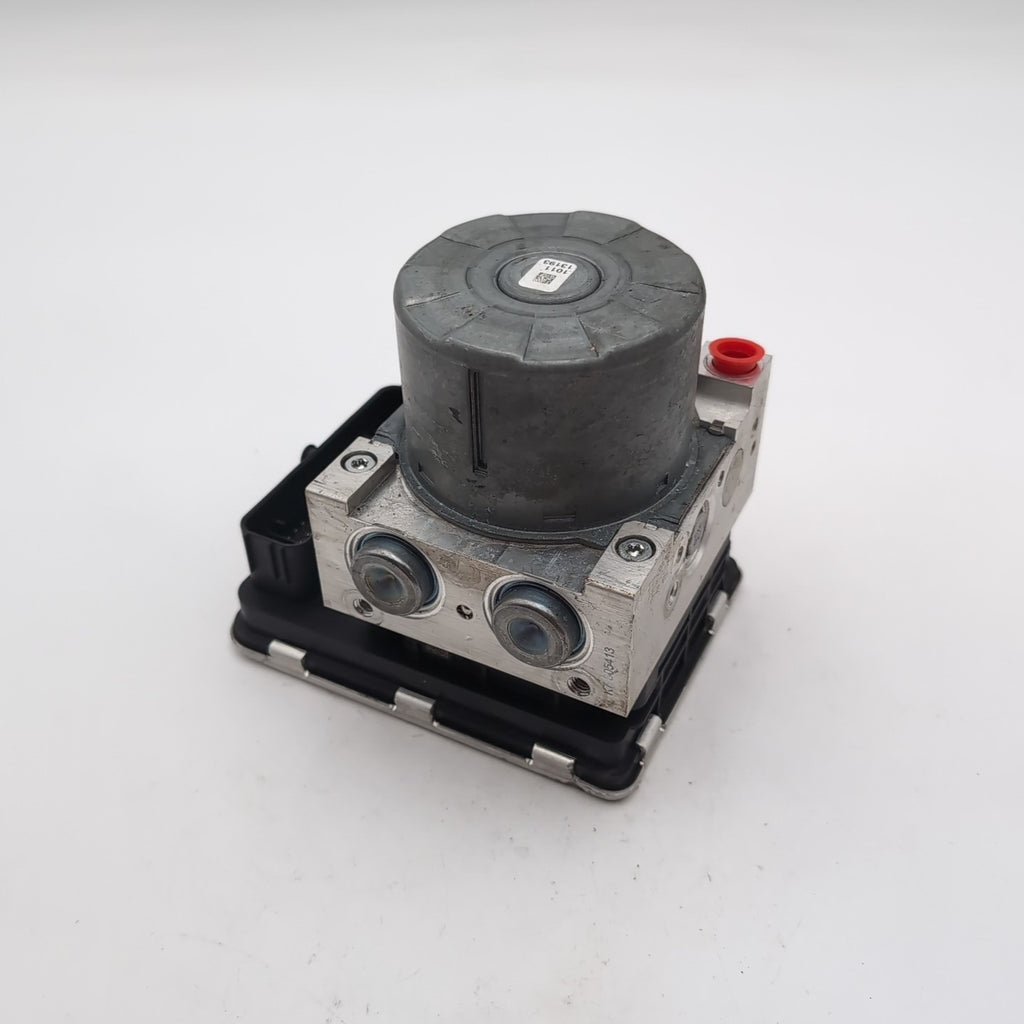 2020 Chevrolet Equinox ABS Anti Lock Brake Pump Control Unit 84715330
