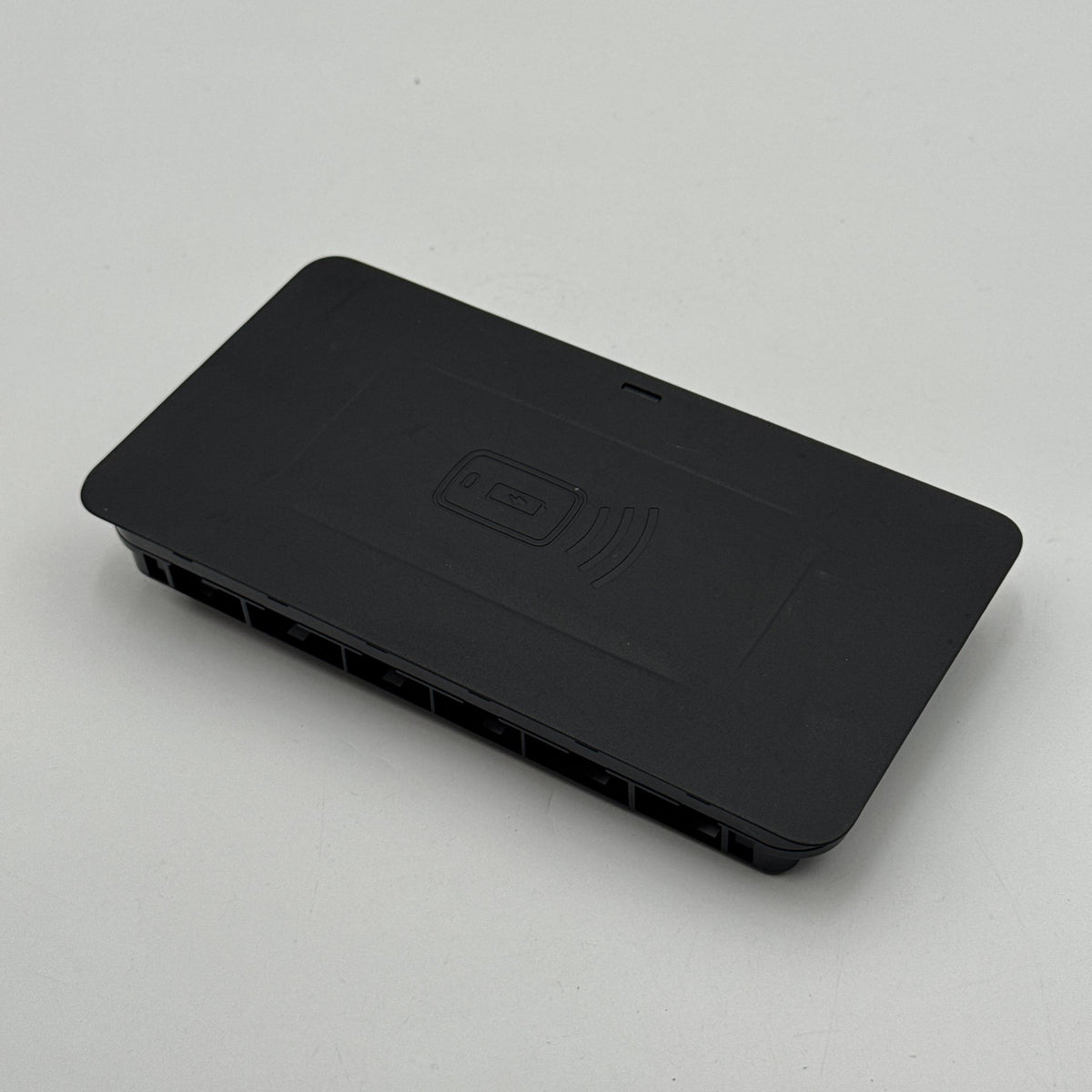 2019 - 2026 BMW G20 G22 G42 M3 M4 X3 X5 X6 X7 Wireless Charging Tray Pad