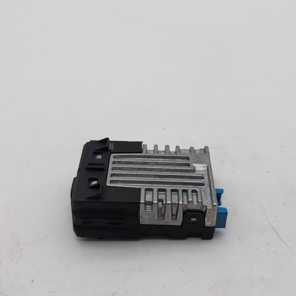 2025 2026 BMW X5 USB Bush Single Socket Port 5B51C72
