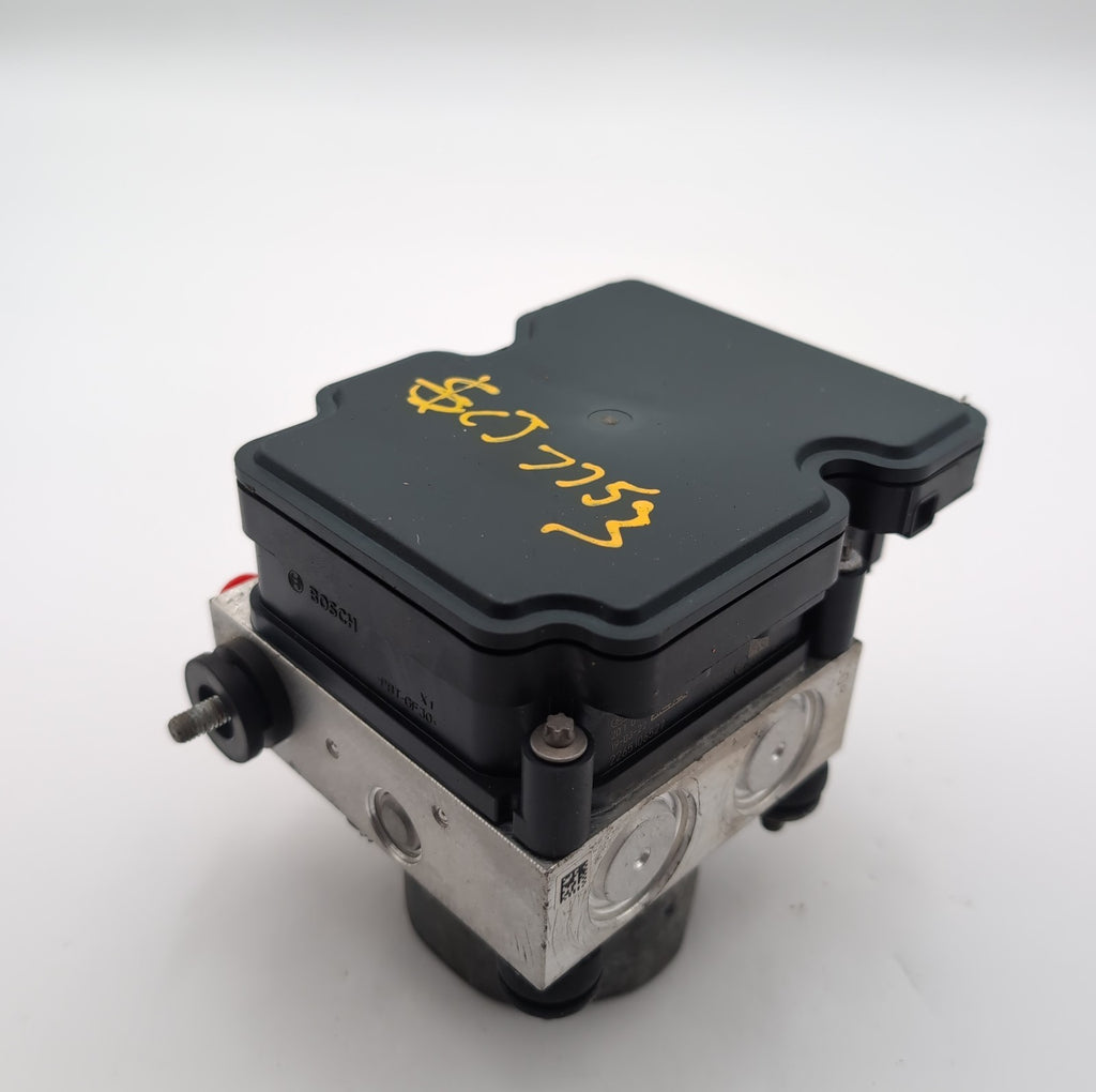 2018 2019 Nissan Sentra 1.8L ABS Anti Lock Brake Pump Control Unit 476605UD0C