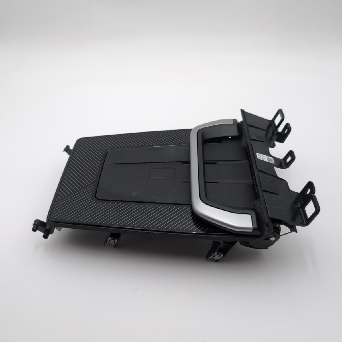 2022 - 2026 BMW X1 X2 Front Wireless Phone Charing Pad Tray 5A22F51 5B52225