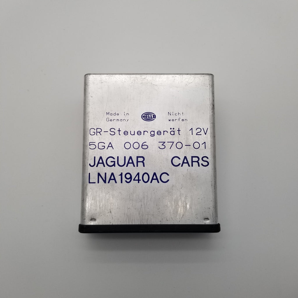 1995 1996 1997 Jaguar XJ6 Vanden Plas X300 Cruise Control Module LNA1940AC OEM