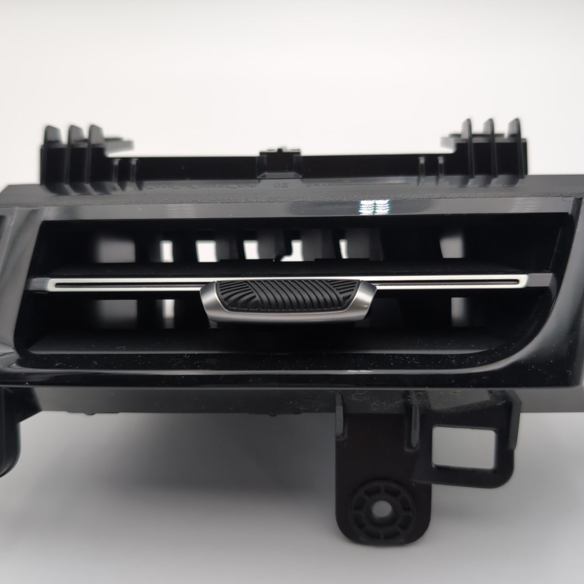 2023 2024 2025 BMW X1 X2 Driver Left Dash AC Heater Air Vent 9483382