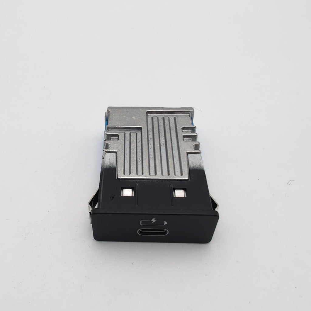 2019 - 2026 BMW G20 G21 G22 G26 G15 G30 G42 X3 Single USB Socket Port 5B51C70