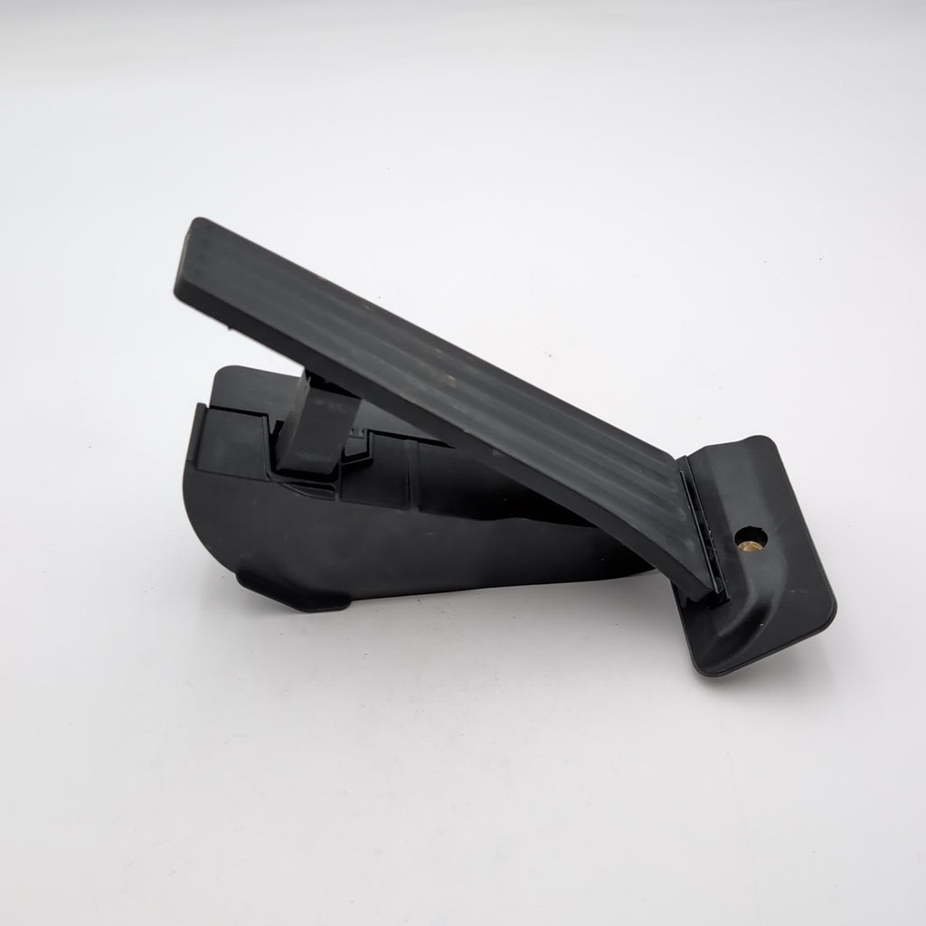 2020 - 2026 BMW 3 5 6 7 SERIES X1 X2 X3 X5 Acceleration Gas Pedal 6889822
