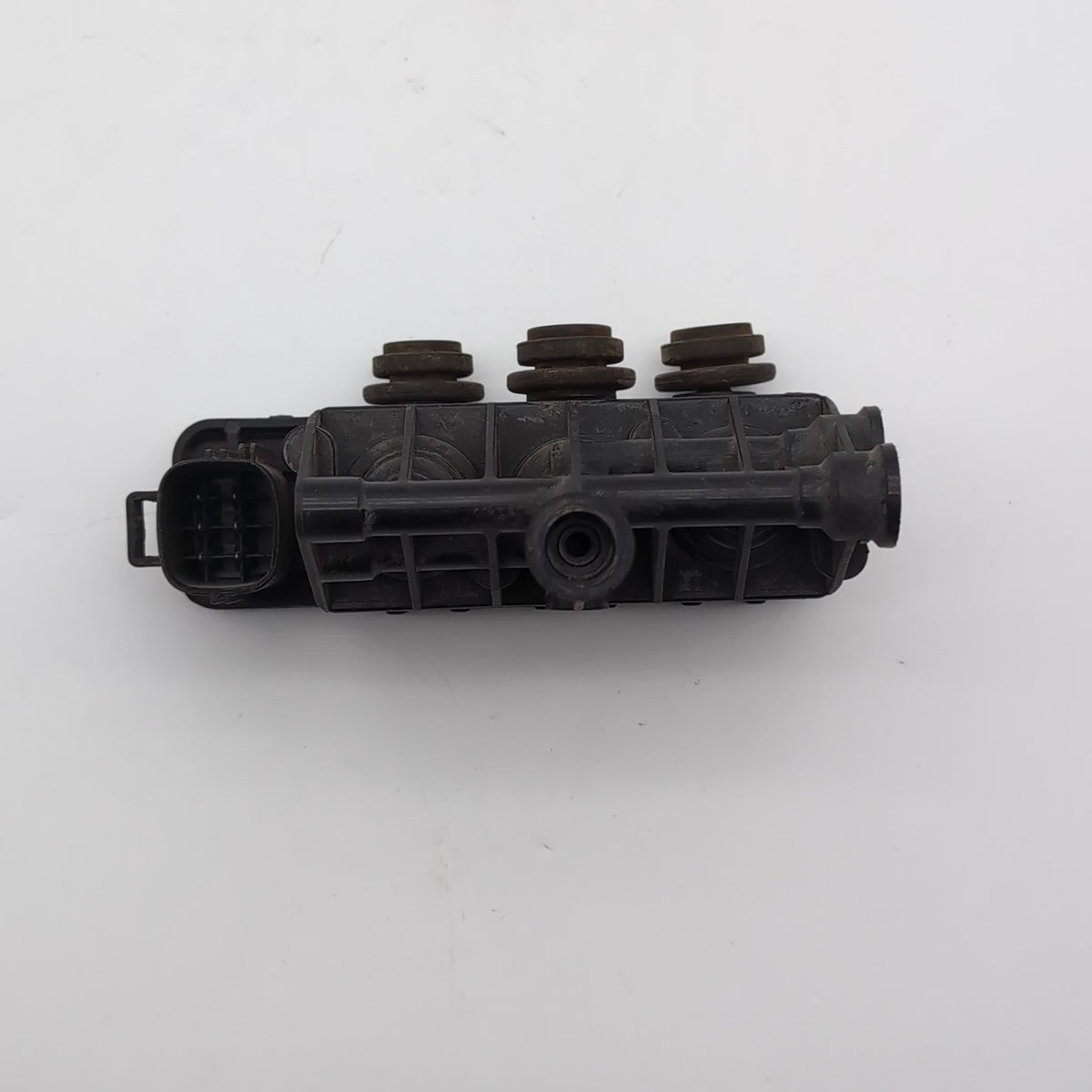 2005- 2016 Range Rover LR4 Sport HSE L320 Rear Air Suspension Transfer Valve