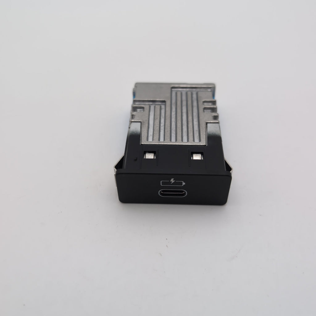 2019 - 2026 BMW G20 G21 G22 G26 G15 G30 G31 X3 Single USB Socket Port 5B51C70