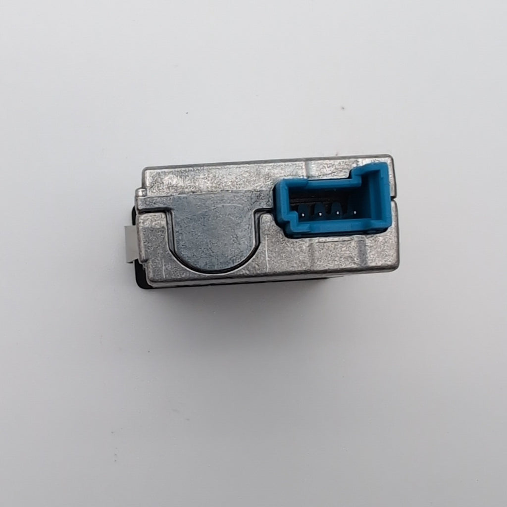 2019 - 2023 BMW F46 G80 G82 G11 G12 X1 X3 X4 Dual USB Port Bush Socket 8711938
