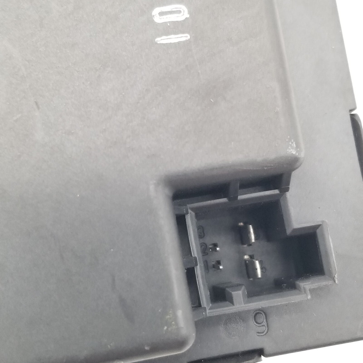 2003- 2009 Mercedes W211 E350 E550 E63 AMG Front Left Side Door Control Module