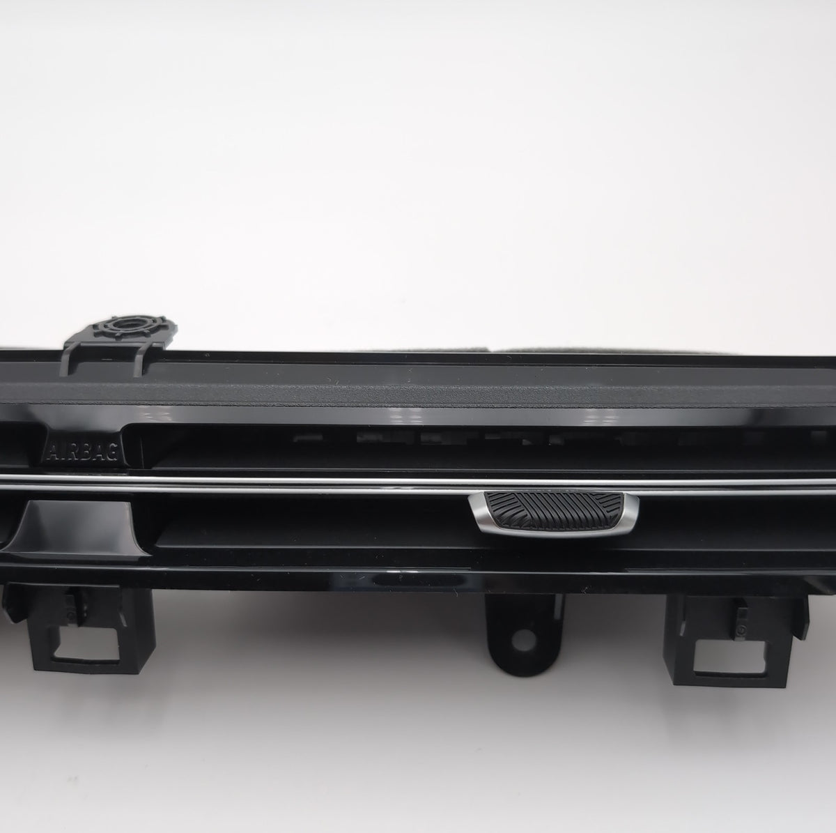 2023 2024 2025 BMW X2 U10 X1 U11 Center Dash Fresh Air Vent Grille 9483383 OEM