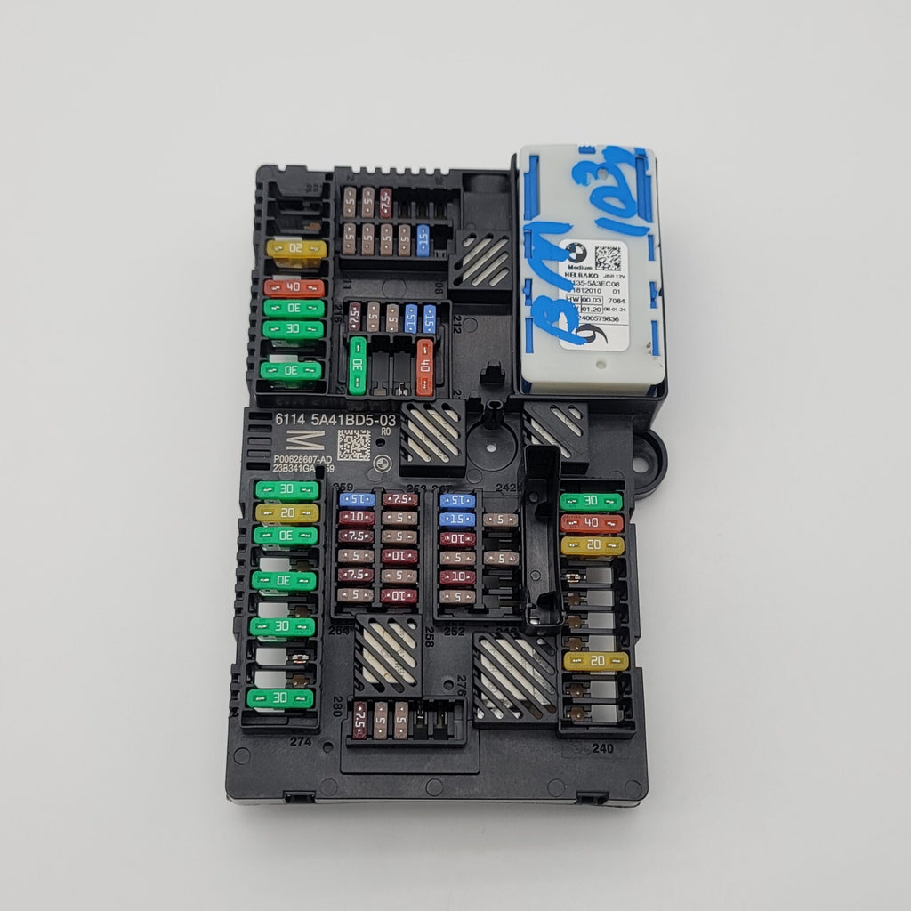 2022 - 2026 BMW X5 X6 X7 Rear Power Distribution Fuse Box OEM 5A41BD5