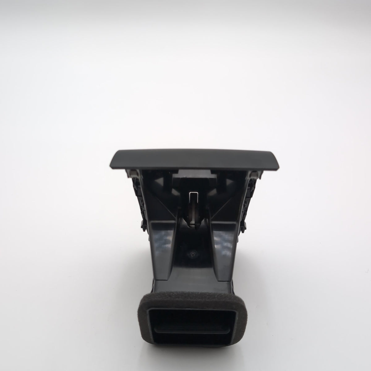 2022 2023 2024 2025 BMW X1 X2 Rear Console AC Heater Air Vent 9473179