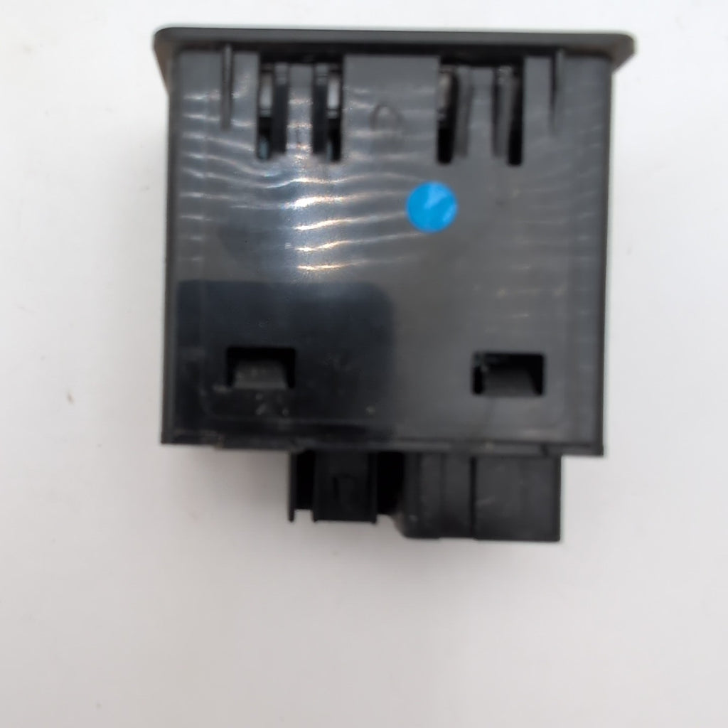 2020- 2023 Chevrolet GMC Center Console Auxiliary USB SD Card Hub 13525431