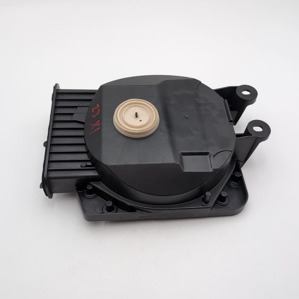 2023 - 2025 BMW U06 U11 U10 X1 X2 Central Bass Right Speaker Subwoofer 9858624