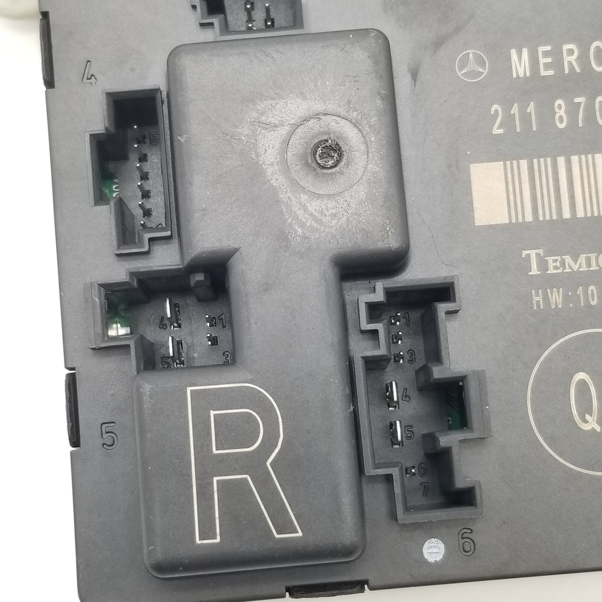 2003- 2009 Mercedes W211 E350 E550 Rear Right Door Control Module 2118704126