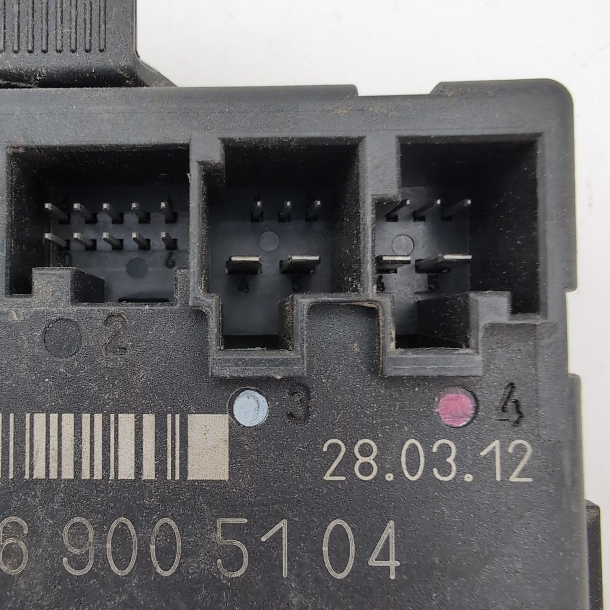 2012- 2020 Mercedes GL ML GLE GLS Front Left Door Control Module A1669005104