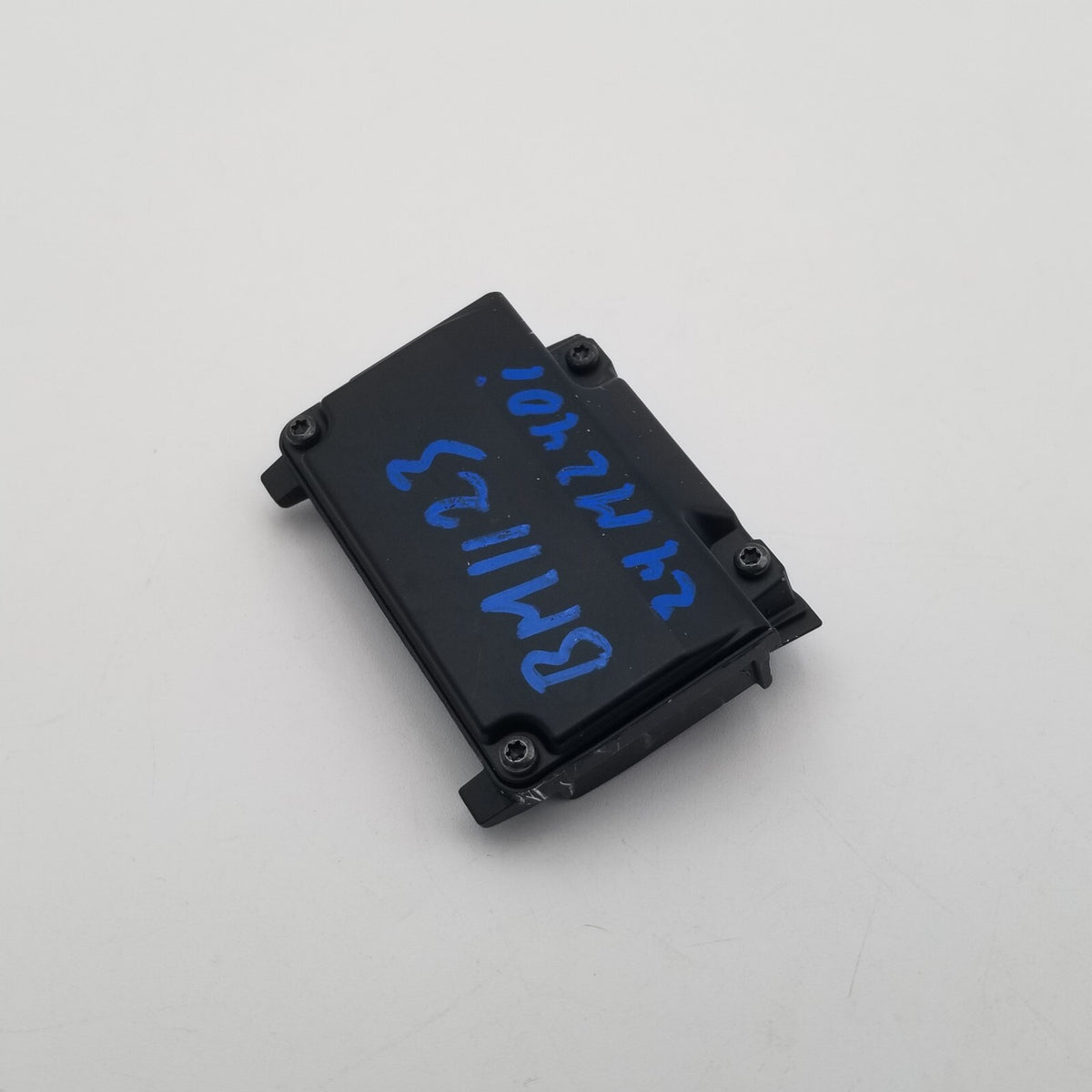 2017 2018 2019 2020 2021 2022 2023 BMW F90 LANE DEPARTURE CAMERA CONTROL MODULE
