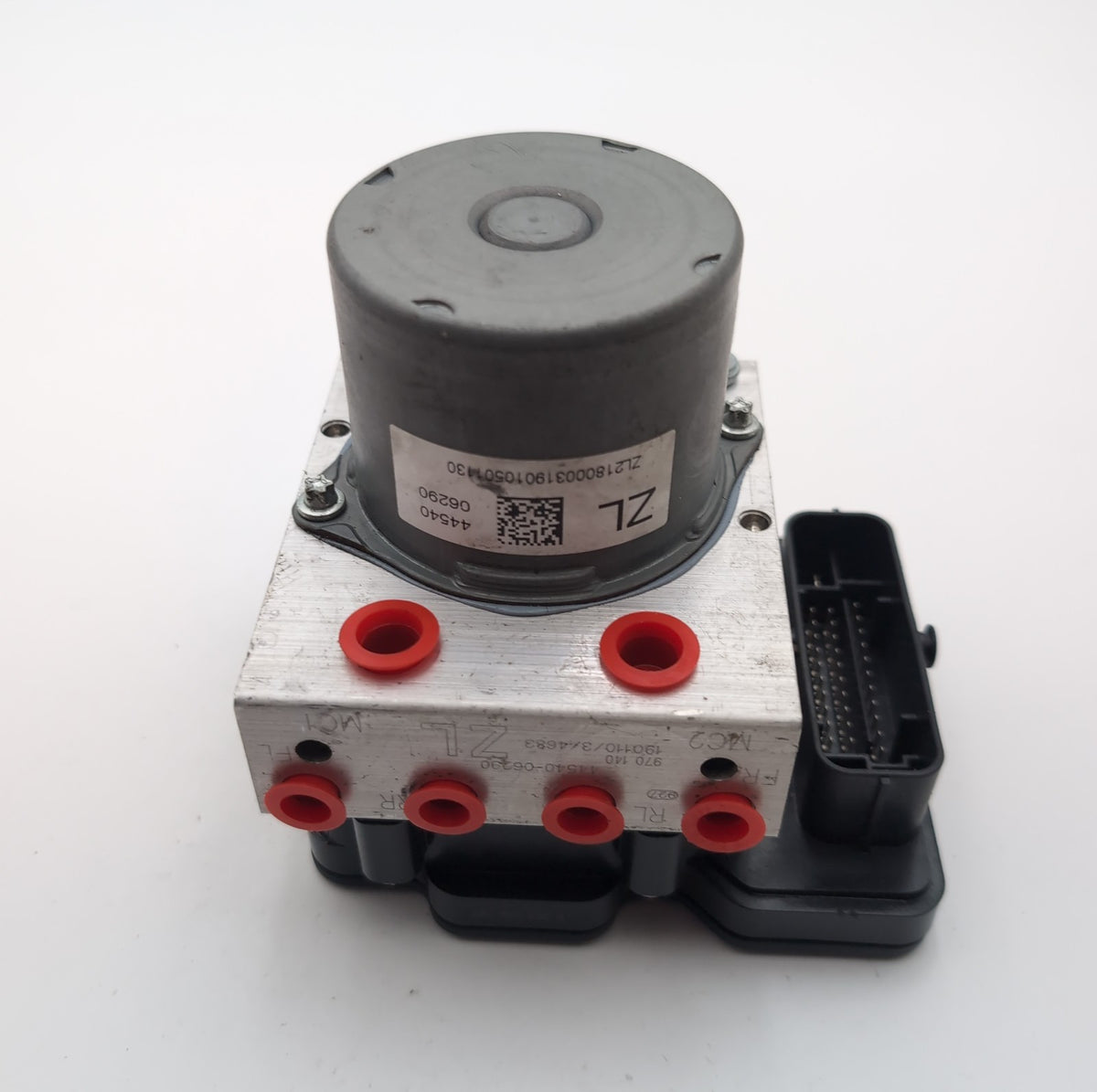 2018 2019 2020 Toyota Camry ABS Anti Lock Brake Pump Control Unit 44540-06290