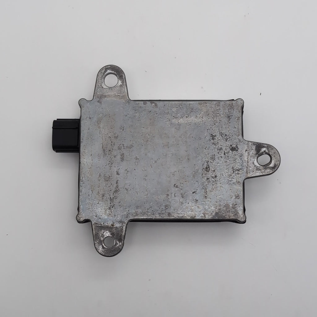 2015 2016 LEXUS IS350 REAR LEFT DRIVER SIDE BLIND SPOT RADAR SENSOR MODULE OEM