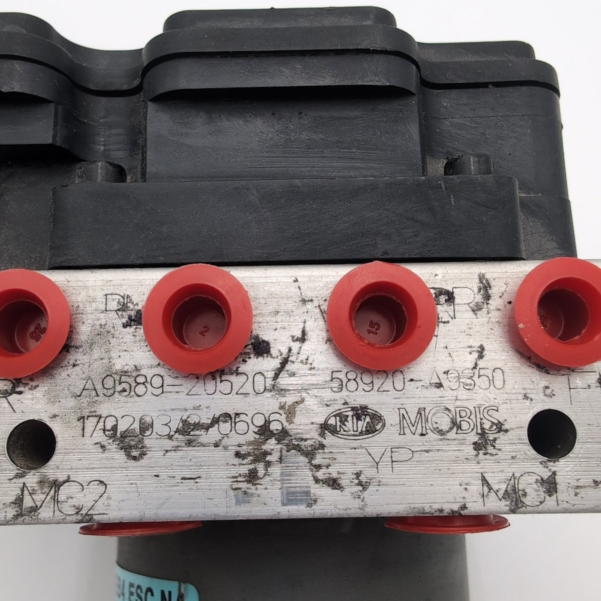 2015 2016 2017 2018 Kia Sedona 3.3L ABS Anti Lock Brake Pump 58900-A9350