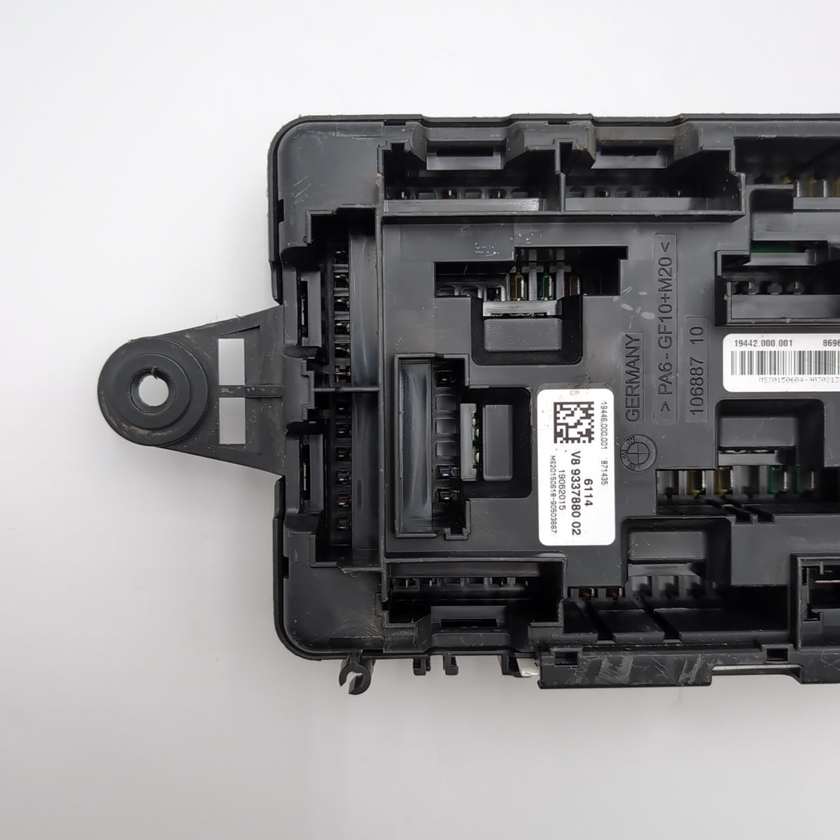 2013- 2016 BMW F30 F32 F34 F36 F80 F82 M3 M4 REAR FUSE RELAY BOX MODULE 9337880