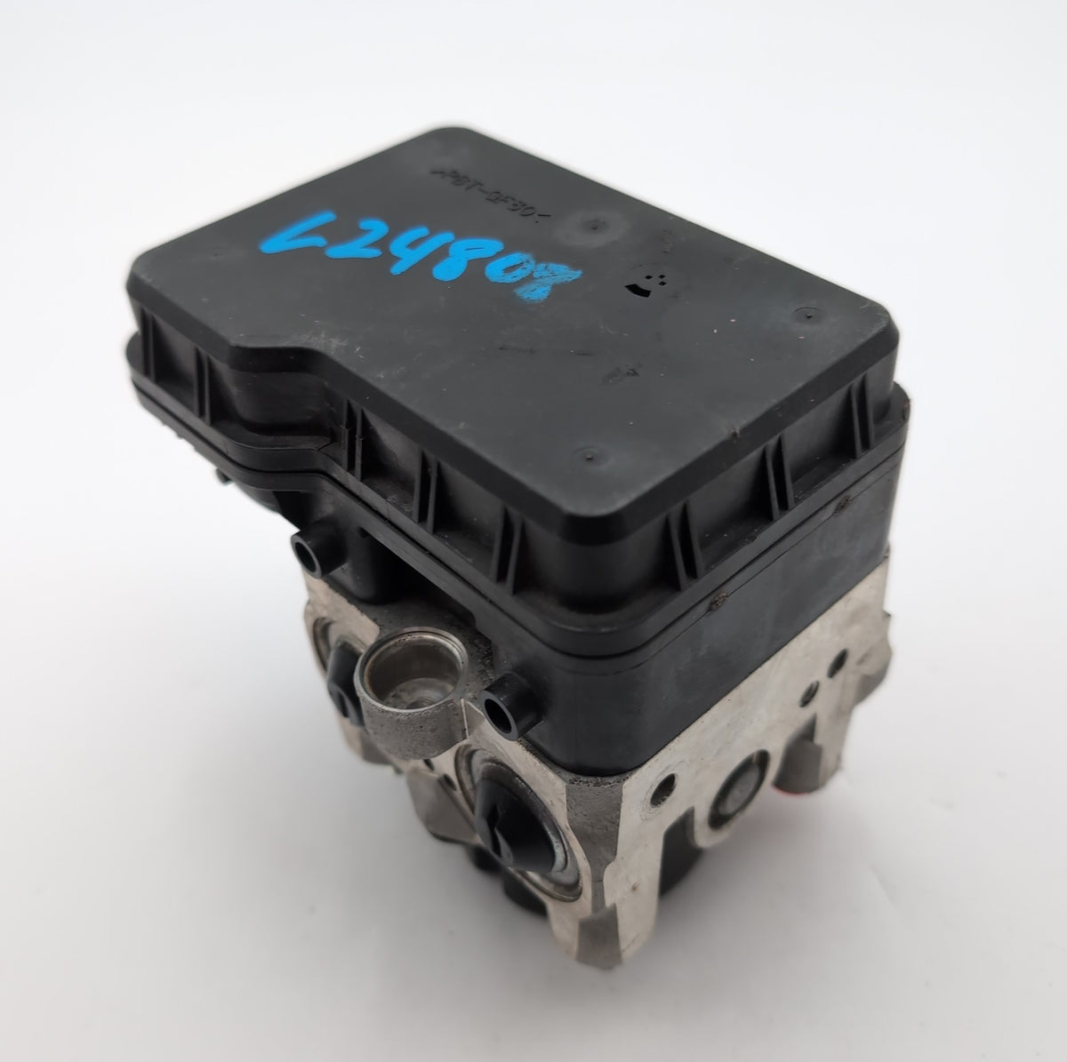 2004 2005 2006 2007 Lexus ES330 3.3L ABS Anti Lock Brake Pump 44510-33100