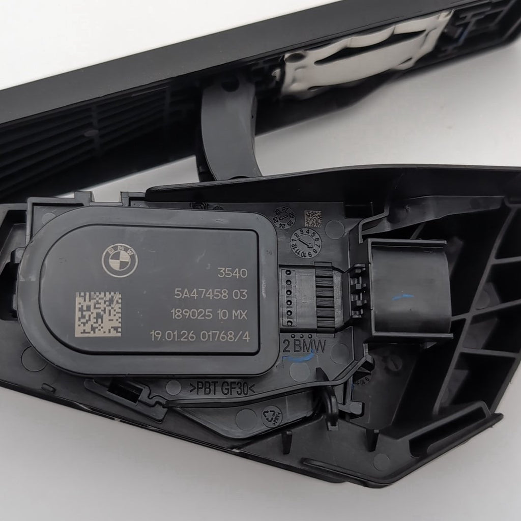 2020 - 2026 BMW G20 G22 X5 X6 X7 Gas Accelerator Pedal 5A47458
