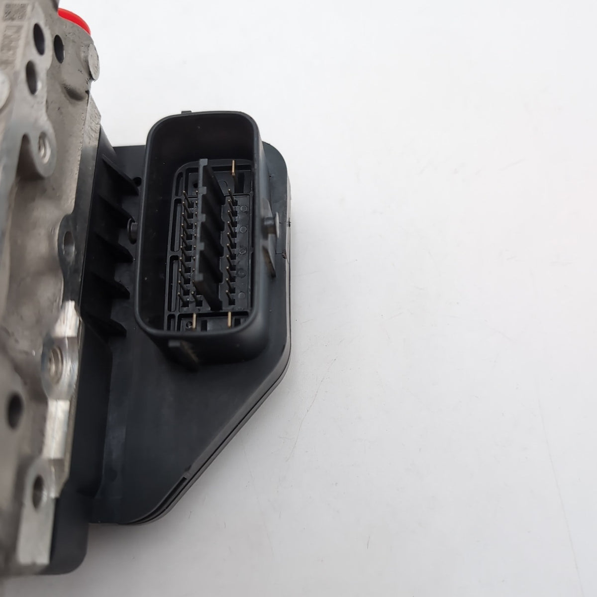 2015 Toyota RAV4 ABS Anti Lock Brake Pump Control Unit OEM 44540-42282