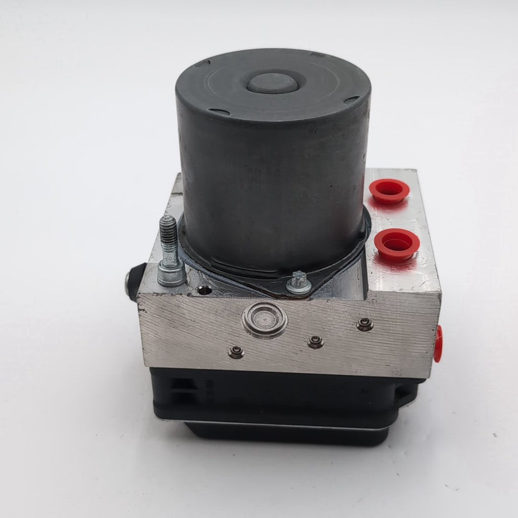 2016 2017 Infiniti QX50 3.7L ABS Anti Lock Brake Pump Control Unit 476606WC0A