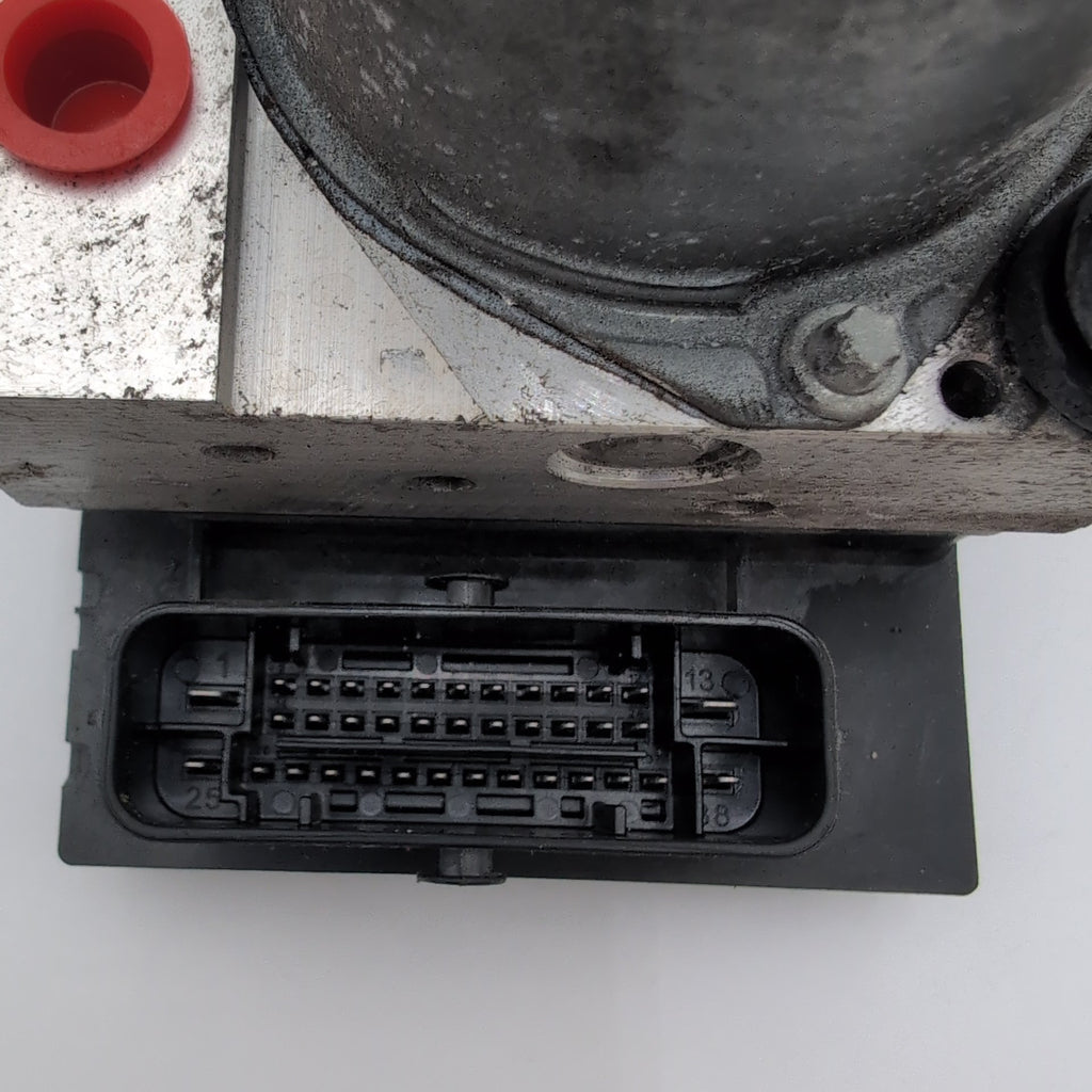 2013 2014 Nissan NV200 ABS Anti Lock Brake Pump Control Unit 476603LM0A