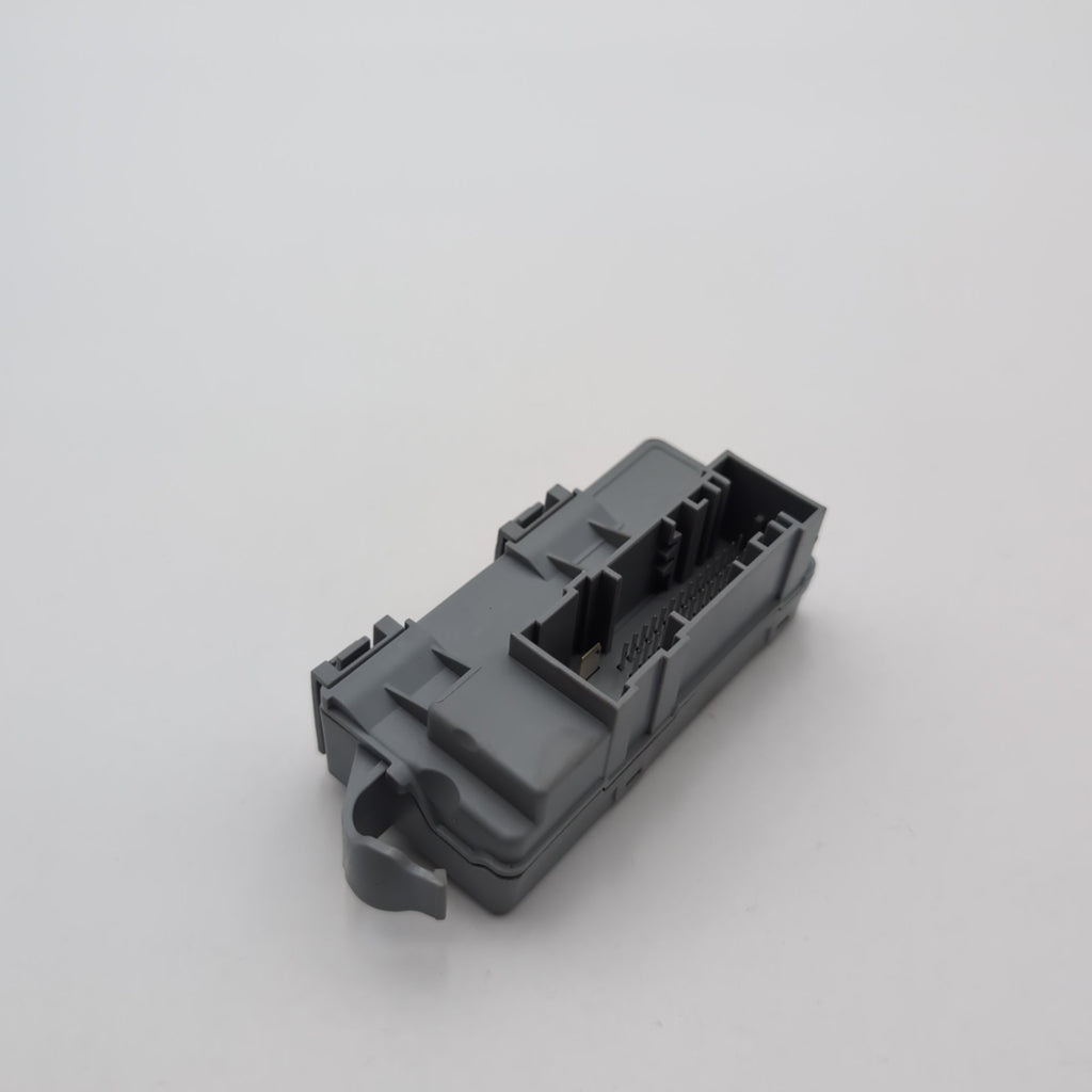 2022 - 2026 BMW F74 X1 X2 Mini Cooper Countryman Power Distribution LIN Module