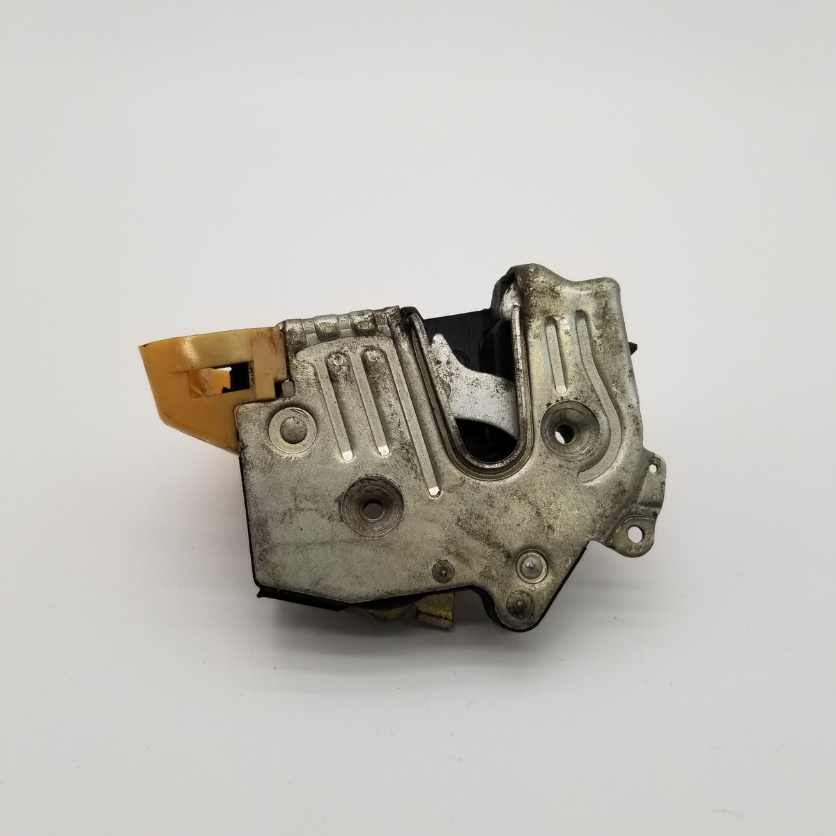 1986- 1995 Mercedes W124 300D 300TE 260E Rear Left Side Door Lock Latch OEM