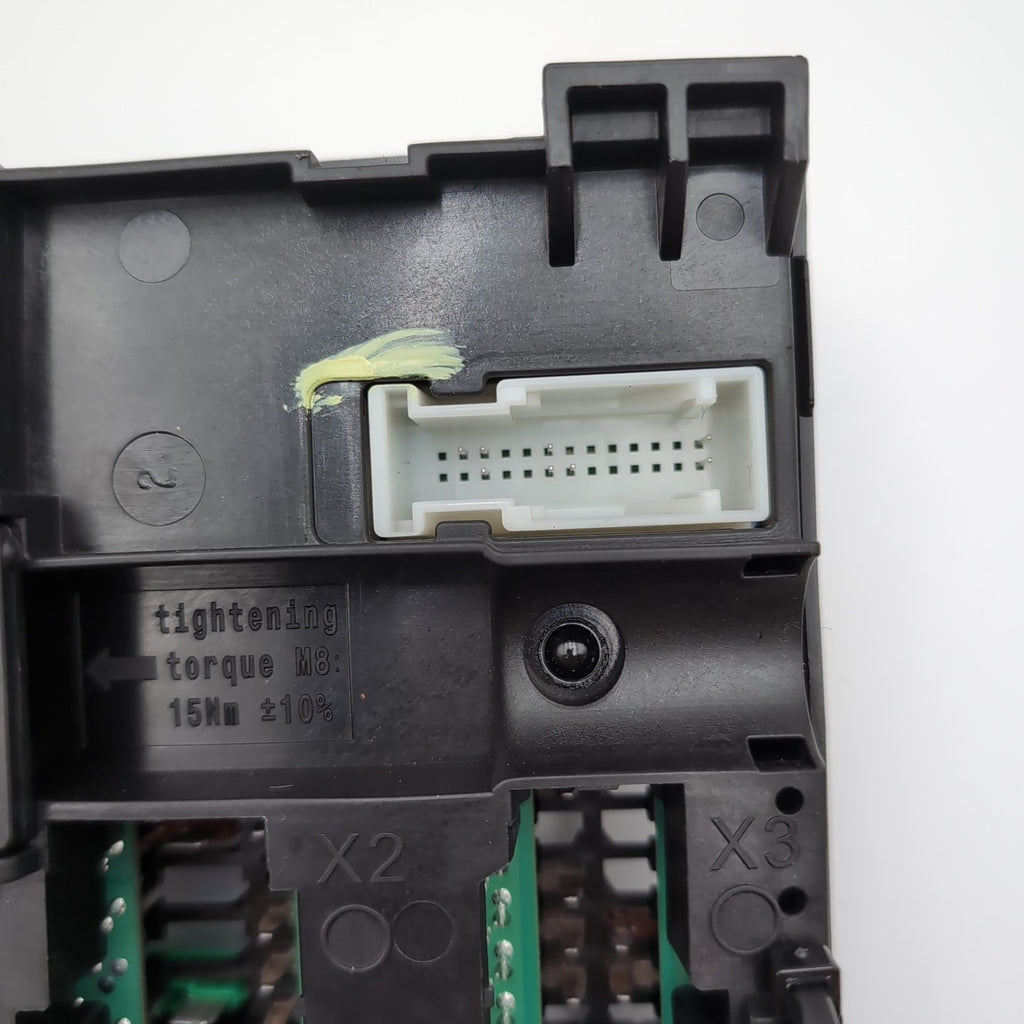 2022 2023 2024 2025 BMW X3 X4 G02 Power Distribution Fuse Box Module 5A04501