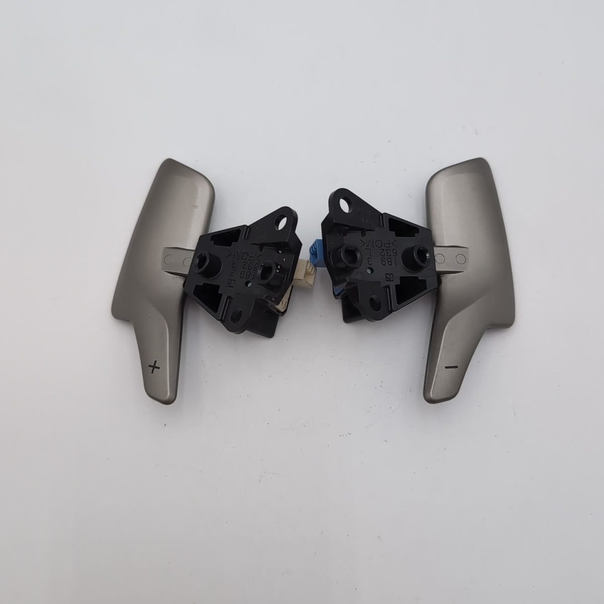 2014- 2019 Lexus RC350 Steering Wheel Paddle Shifter Set Up Down 189632